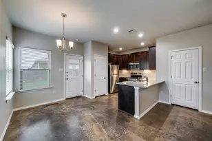 1502 Lucille St St, Seguin, TX 78155 - Photo 5