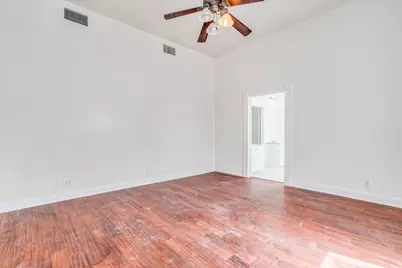 302 N Fm 1660 Highway, Hutto, TX 78634 - Photo 13