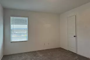 404 Milliner Loop, Hutto, TX 78634 - Photo 25