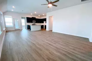 233 William Moon Wy, San Marcos, TX 78666 - Photo 5