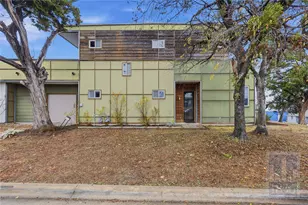 1520 Parker Ln, Austin, TX 78741 - Photo 33