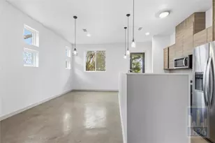 1520 Parker Ln, Austin, TX 78741 - Photo 7