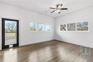 1520 Parker Ln, Austin, TX 78741 - Photo 15