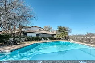 1748 Ohlen Rd, Austin, TX 78757 - Photo 15
