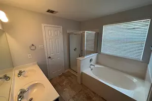 1628 Anise Dr, Austin, TX 78741 - Photo 25