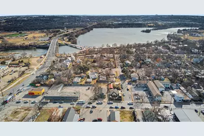 2703 E Cesar Chavez Street, Austin, TX 78702 - Photo 37