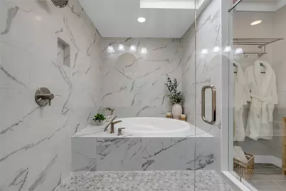 200 Free Rein #5, Horseshoe Bay, TX 78657 - Photo 3