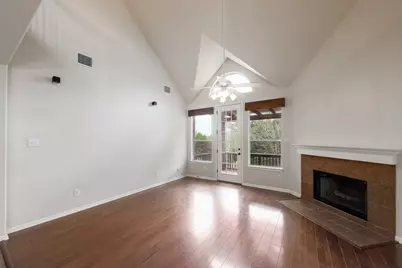 13017 Appaloosa Chase Drive, Austin, TX 78732 - Photo 5