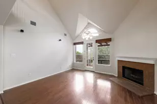 13017 Appaloosa Chase Dr, Austin, TX 78732 - Photo 5