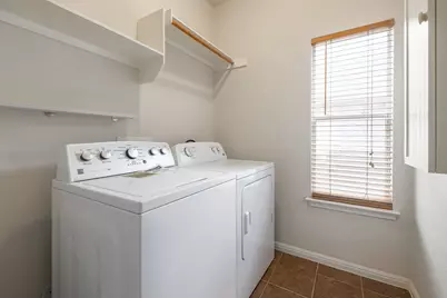 13017 Appaloosa Chase Drive, Austin, TX 78732 - Photo 25
