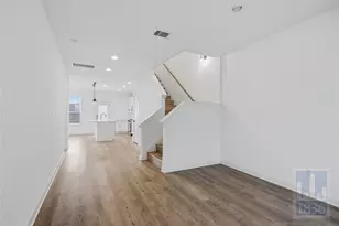 5160 N A.W. Grimes Blvd, Round Rock, TX 78665 - Photo 5