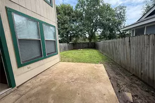 12307 Deer Falls Dr, Austin, TX 78729 - Photo 19