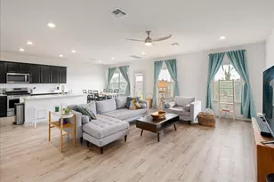 2109 Ettalee Ct, Austin, TX 78754 - Photo 13