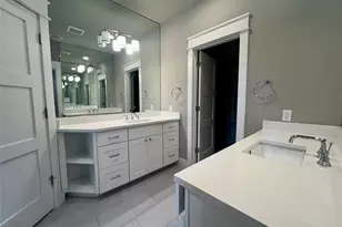 6515 Davis Ln, Austin, TX 78749 - Photo 13