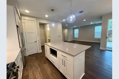 6515 Davis Lane #10, Austin, TX 78749 - Photo 7