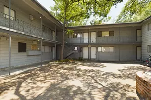 803 W 28th St, Austin, TX 78705 - Photo 19