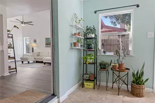 8906 Trone Cir, Austin, TX 78758 - Photo 13