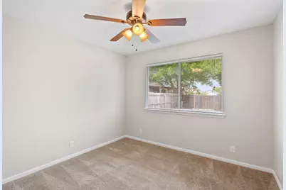 604 Maplecreek Drive, Leander, TX 78641 - Photo 21