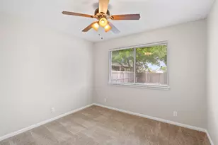 604 Maplecreek Dr, Leander, TX 78641 - Photo 21