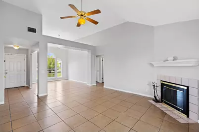 604 Maplecreek Drive, Leander, TX 78641 - Photo 7