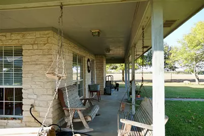 1375 Cr 320, Granger, TX 76530 - Photo 25