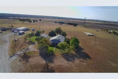 1375 Cr 320, Granger, TX 76530 - Photo 35