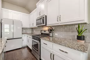 109 Tulip Garden Trail, San Marcos, TX 78666 - Photo 11