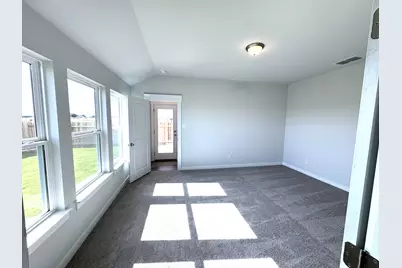 709 Red Wolf Drive, Jarrell, TX 76537 - Photo 9