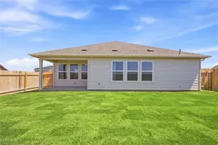 709 Red Wolf Dr, Jarrell, TX 76537 - Photo 29