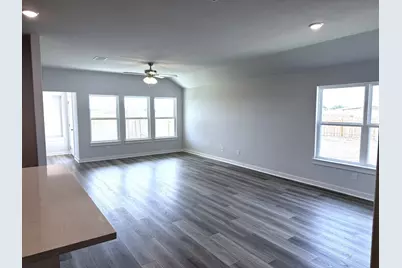 709 Red Wolf Drive, Jarrell, TX 76537 - Photo 7