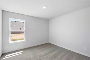 709 Red Wolf Dr, Jarrell, TX 76537 - Photo 15