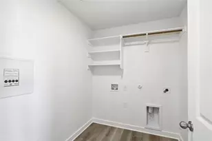 709 Red Wolf Dr, Jarrell, TX 76537 - Photo 23