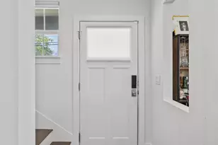 1309 Fort Branch Blvd, Austin, TX 78721 - Photo 3