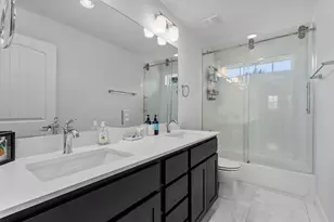 1309 Fort Branch Blvd, Austin, TX 78721 - Photo 13