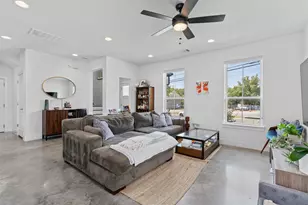 1309 Fort Branch Blvd, Austin, TX 78721 - Photo 5