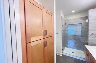 2101 Montopolis Dr, Austin, TX 78741 - Photo 19