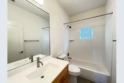 2101 Montopolis Drive #20, Austin, TX 78741 - Photo 13