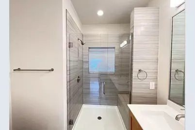 2101 Montopolis Drive #20, Austin, TX 78741 - Photo 17