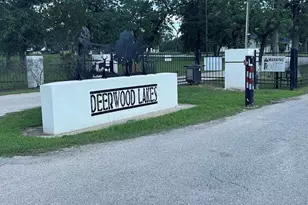 26642 Red Oak Dr, Hempstead, TX 77445 - Photo 1