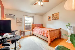 505 San Saba St St, Lockhart, TX 78644 - Photo 13