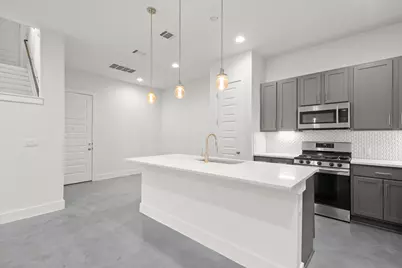 8922 Menchaca Road #701, Austin, TX 78748 - Photo 5