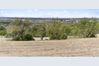 106 Quail Point, Spicewood, TX 78669 - Photo 5