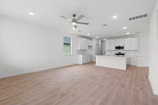 5721 Koshoa Dr, Austin, TX 78754 - Photo 7