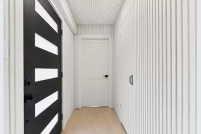 7503 Carriage Drive, Austin, TX 78752 - Photo 25