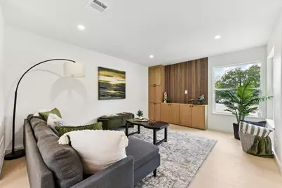 7503 Carriage Drive, Austin, TX 78752 - Photo 3