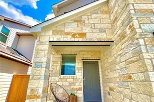 208 Langhorne Bnd, Liberty Hill, TX 78642 - Photo 3