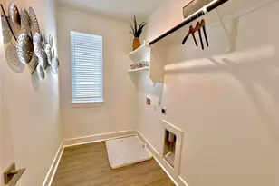 208 Langhorne Bnd, Liberty Hill, TX 78642 - Photo 15