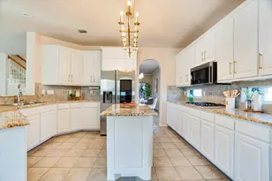 16601 Cordillera Dr, Round Rock, TX 78681 - Photo 11