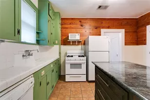 3304 Harris Park Ave, Austin, TX 78705 - Photo 9