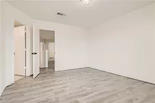 13905 Vigilance St, Manor, TX 78653 - Photo 9